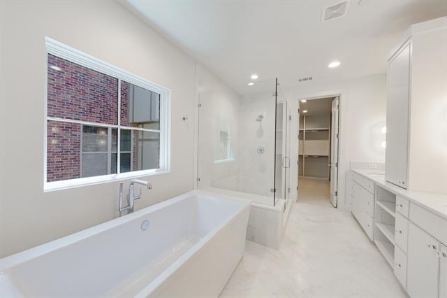 Building Photo - 4129 Grassmere Ln