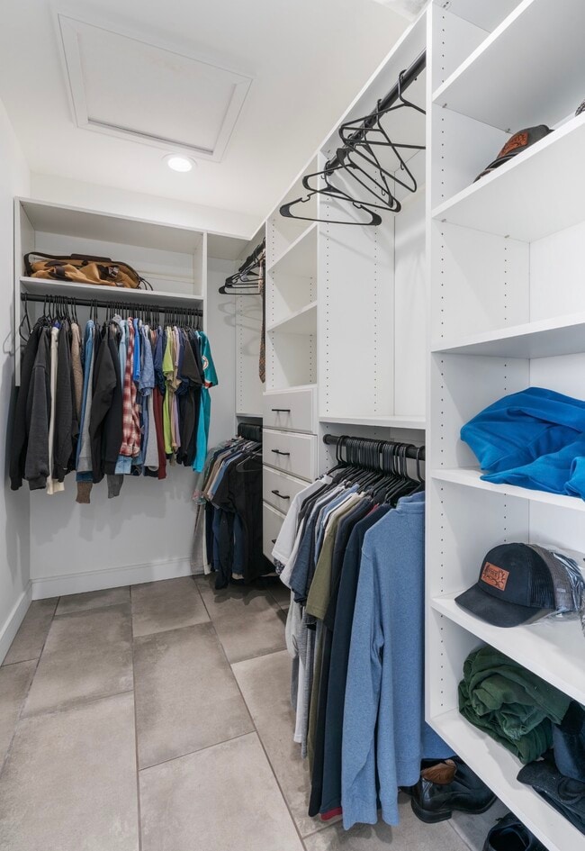 Building Photo - 1205 Trails Creek Ave