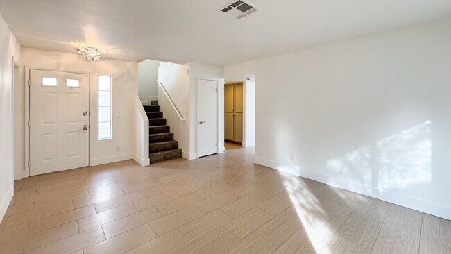Building Photo - 3-Bed, 2.5-Bath Summerlin Home with Modern Upgrades & Upstairs Laundry