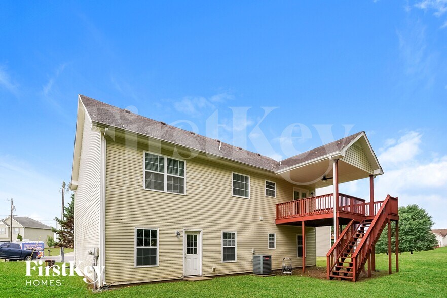 Building Photo - 1305 Marcy Ct