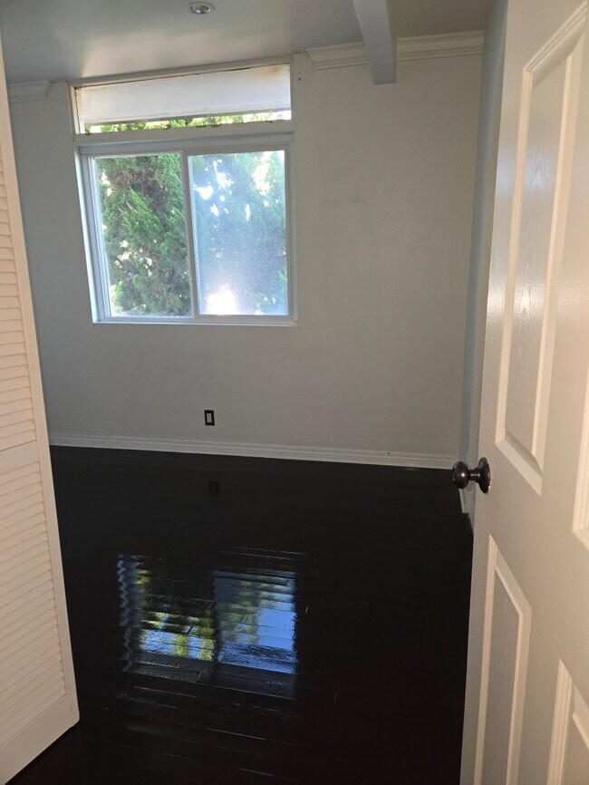 Building Photo - 4312 Spindrift Way