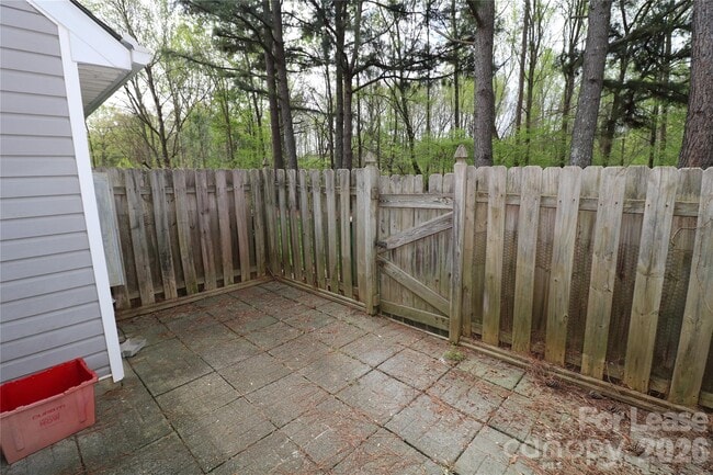 Building Photo - 5878 Prescott Ct