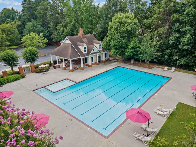 Building Photo - 3690 Golfe Links Dr