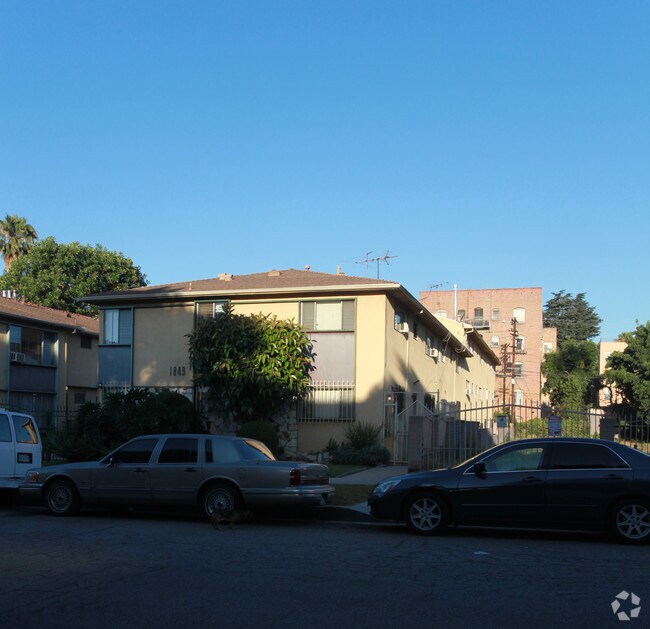 Building Photo - 1849 Garfield Place Hollywood, CA 90028