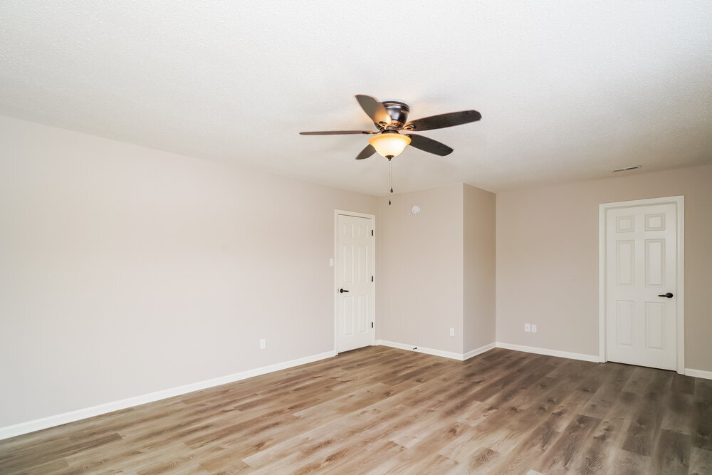 Building Photo - 9058 Bayview Cir