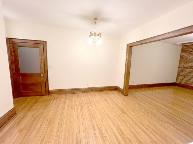 Building Photo - 1204 Harmon Pl