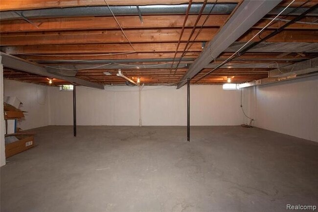 Building Photo - 2358 Saffron Ct