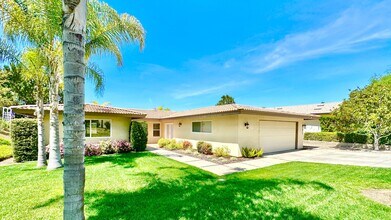 Building Photo - Lovely, Open Floor Plan, Single Story Located in the Desirable Live Oak Estates of Fallbrook!