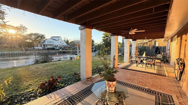 Building Photo - 2417 Gerol Dr