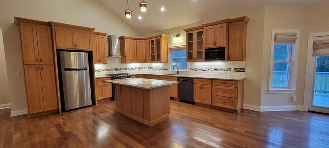 Building Photo - 343 Old Gait Dr