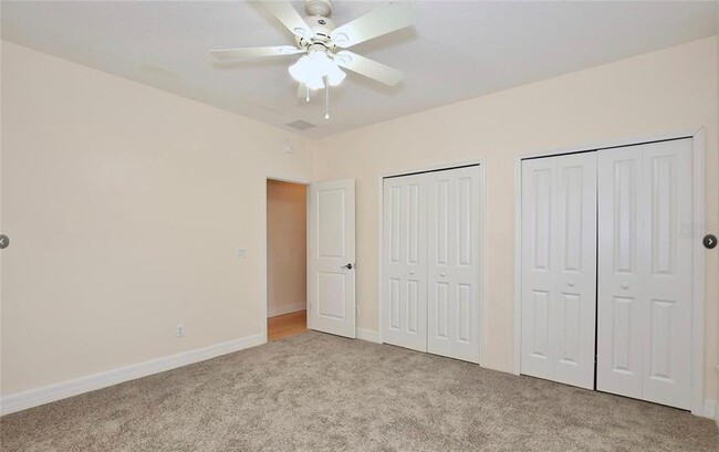 Building Photo - 2128 Lucerne Ter