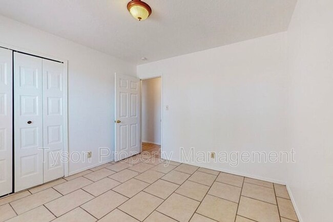 Building Photo - 708 Buckboard Rd SE