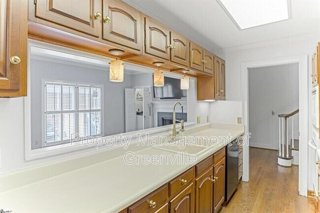 Building Photo - 110 Kilkenney Ct