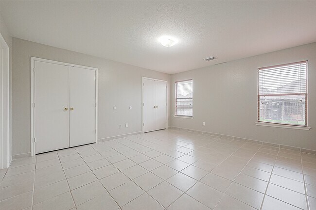 Building Photo - 3727 Morning Cove Ln