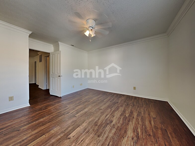 Building Photo - 14298 Banister Dr