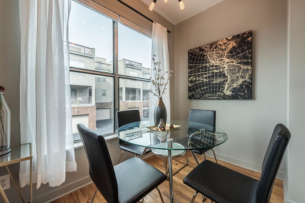 Dining Room - 238 Walker St SW