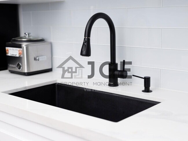 Building Photo - 270 NE 191st St