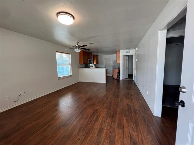 Building Photo - 914 Irma St