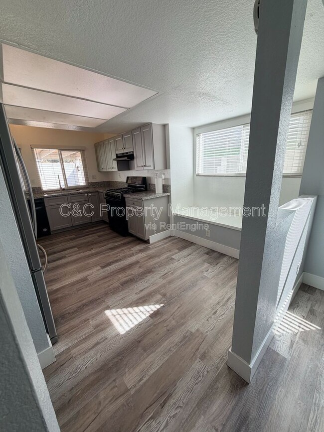 Building Photo - 13110 Mohican Dr