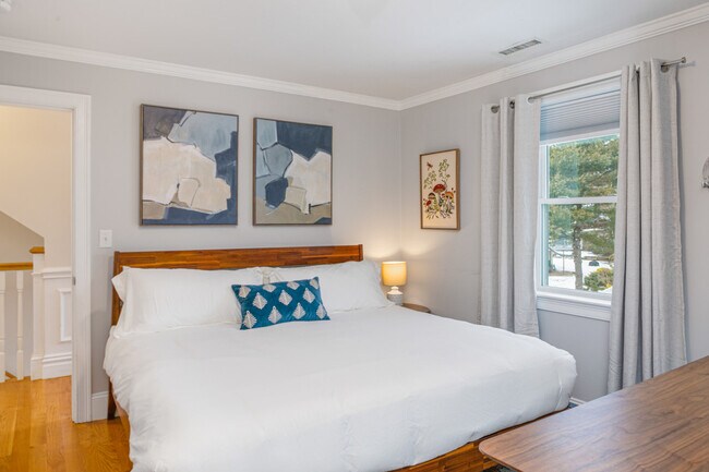 Building Photo - 3 Chapel Way