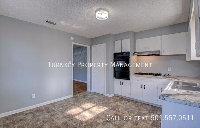 Building Photo - 7305 Kentucky Ave