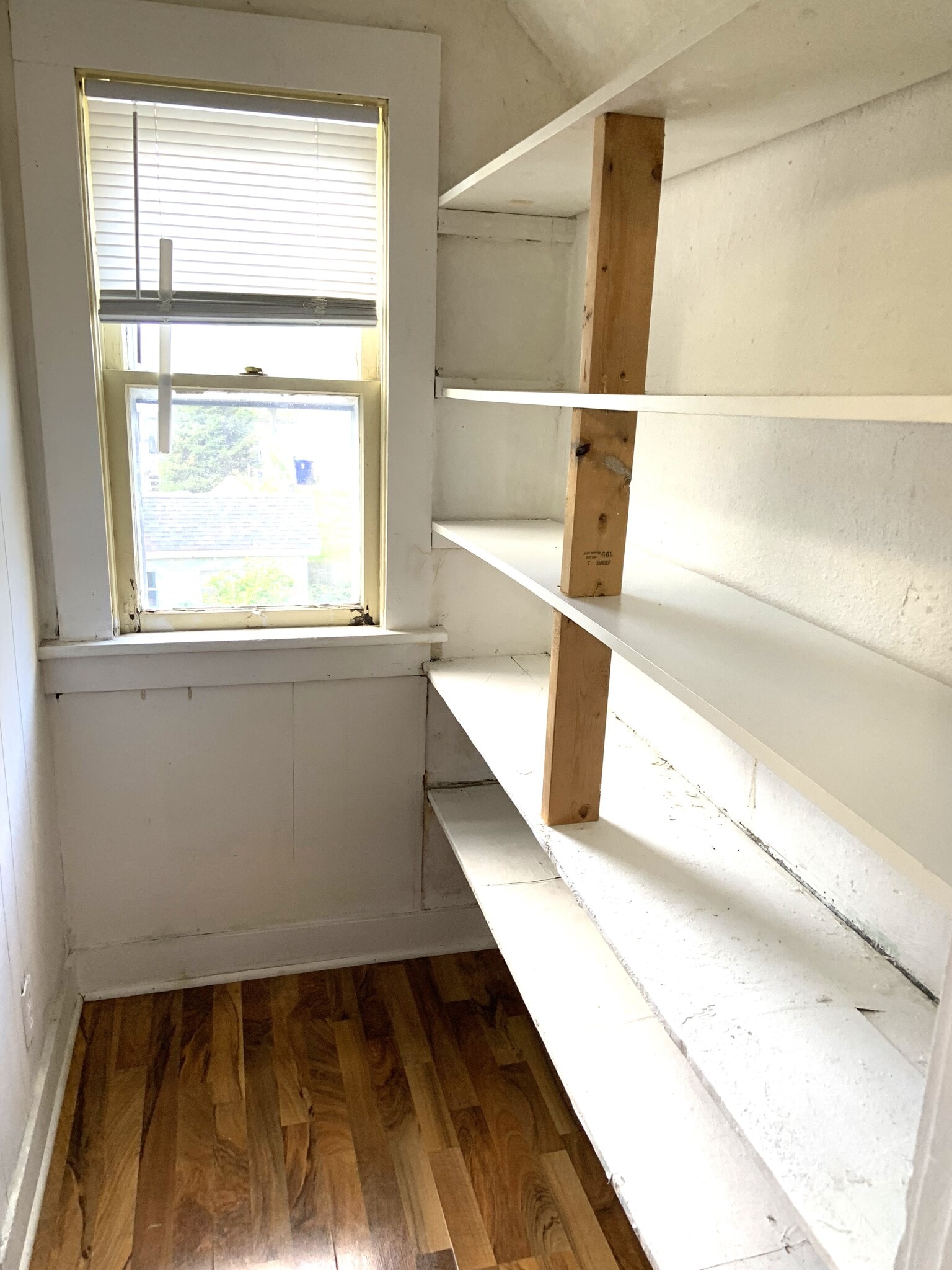 pantry/storage - 3904 14th Ave