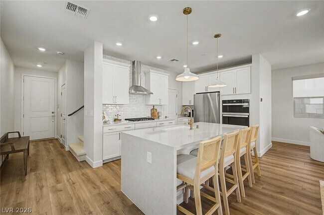 Building Photo - 1575 Crested Eagle St