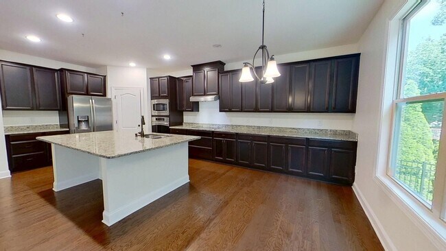 Building Photo - 109 Highland Mist Cir