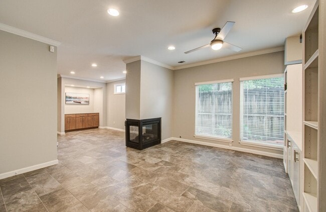 Building Photo - 12625 Memorial Dr