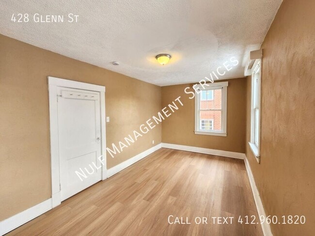 Building Photo - 428 Glenn St