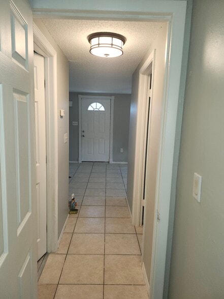 Building Photo - 5531 Mallow St
