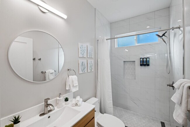 Building Photo - 1817 Andrea Pl