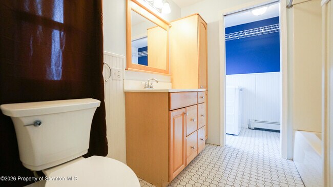 Building Photo - 1514 Farr St