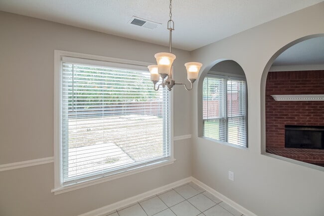 Building Photo - 2776 Fletcher Park Cir E