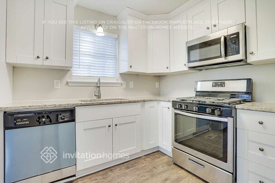 Building Photo - 131 Hale Haven Dr