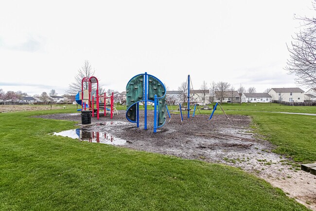 Building Photo - 4650 Greyson Dr