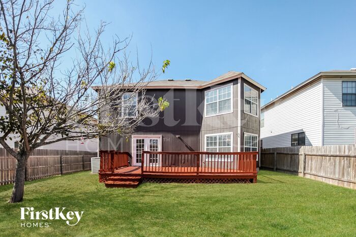 Building Photo - 322 Benetton Dr