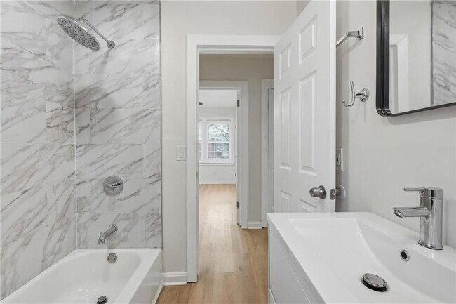 Building Photo - 2281 Polar Rock Ave SW