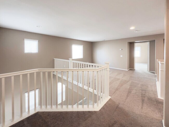 Building Photo - AVAILABLE NOW! 5 Bedroom, Cut-DeSac Home for Rent in a Beautiful, Murrieta Community!