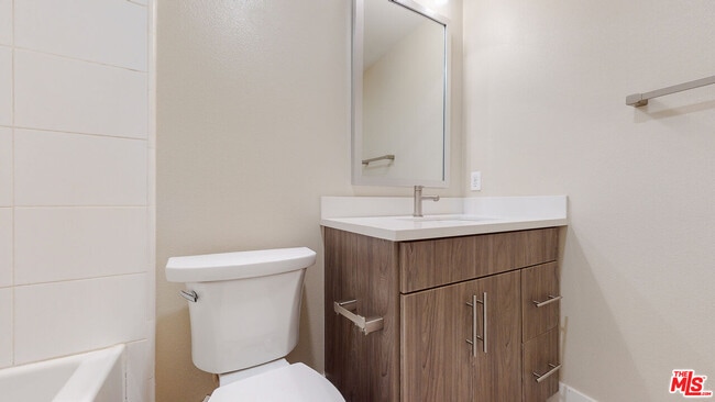 Building Photo - 6752 Gill Way