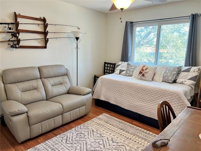 Building Photo - 6257 Cape Hatteras Way NE