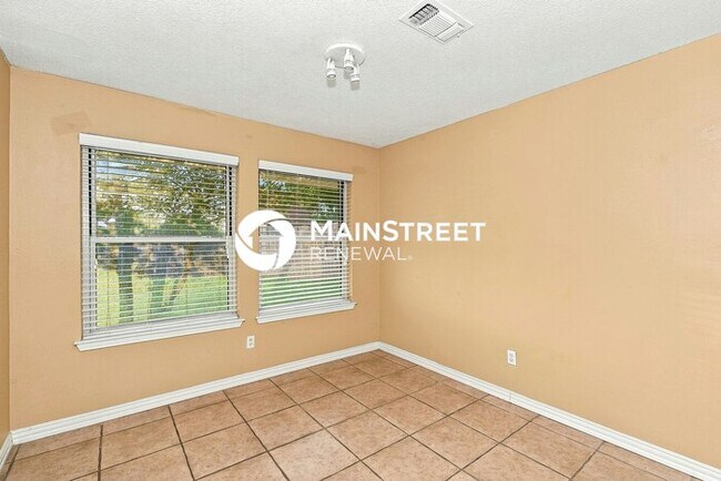 Building Photo - 3 Bedroom Pet-Friendly Home in Watauga, TX with Main Street Renewal