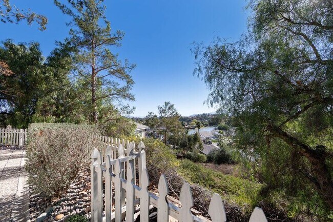 Building Photo - 29961 Camino Del Sol Dr