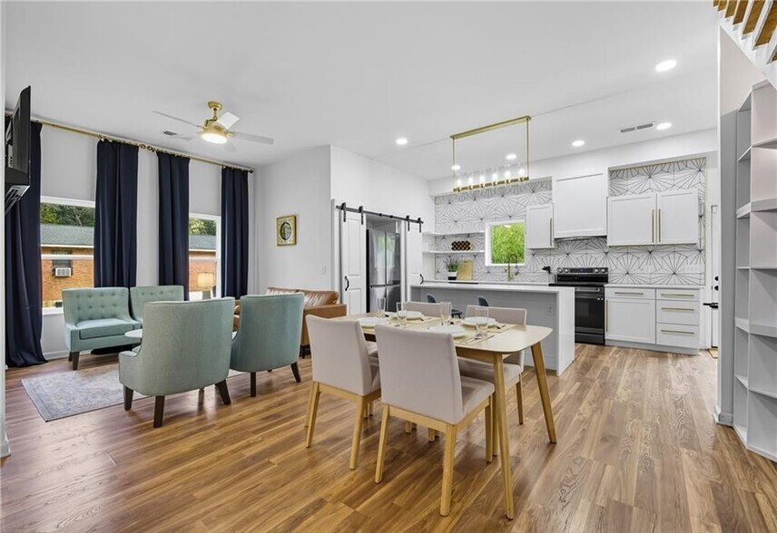 Building Photo - 1278 Plaza Ave