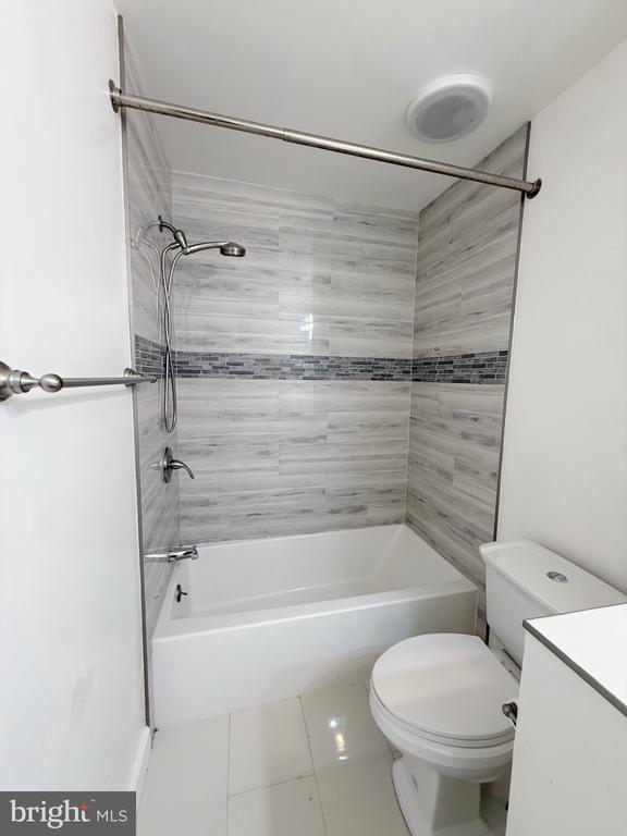 Building Photo - 8545 Harvest View Ct