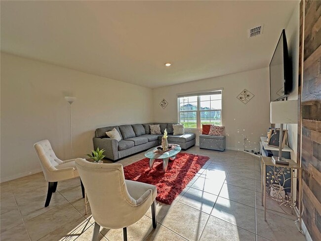 Building Photo - 6988 Botanic Blvd