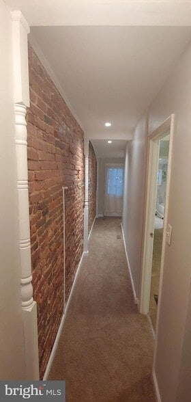 Building Photo - 411 Gittings St