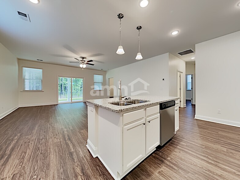 Building Photo - 406 Ronter Ct