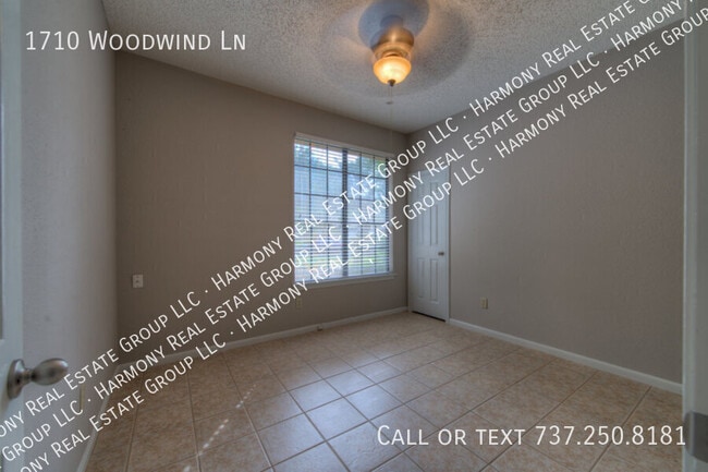 Building Photo - 1710 Woodwind Ln