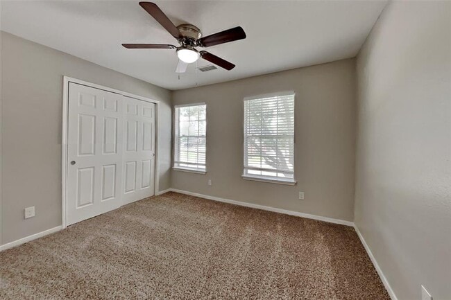 Building Photo - 2331 Trotter Dr